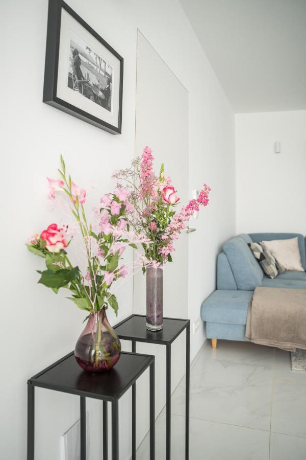 Blue Yvey Apartment ตอร์เฮาท์ ภายนอก รูปภาพ